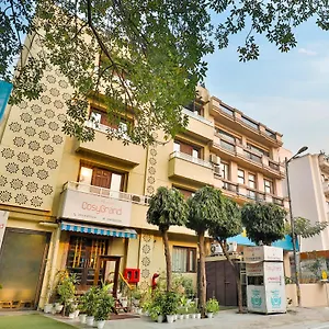 Cosy Grand, Chanakyapuri By The Cosy **** New Delhi