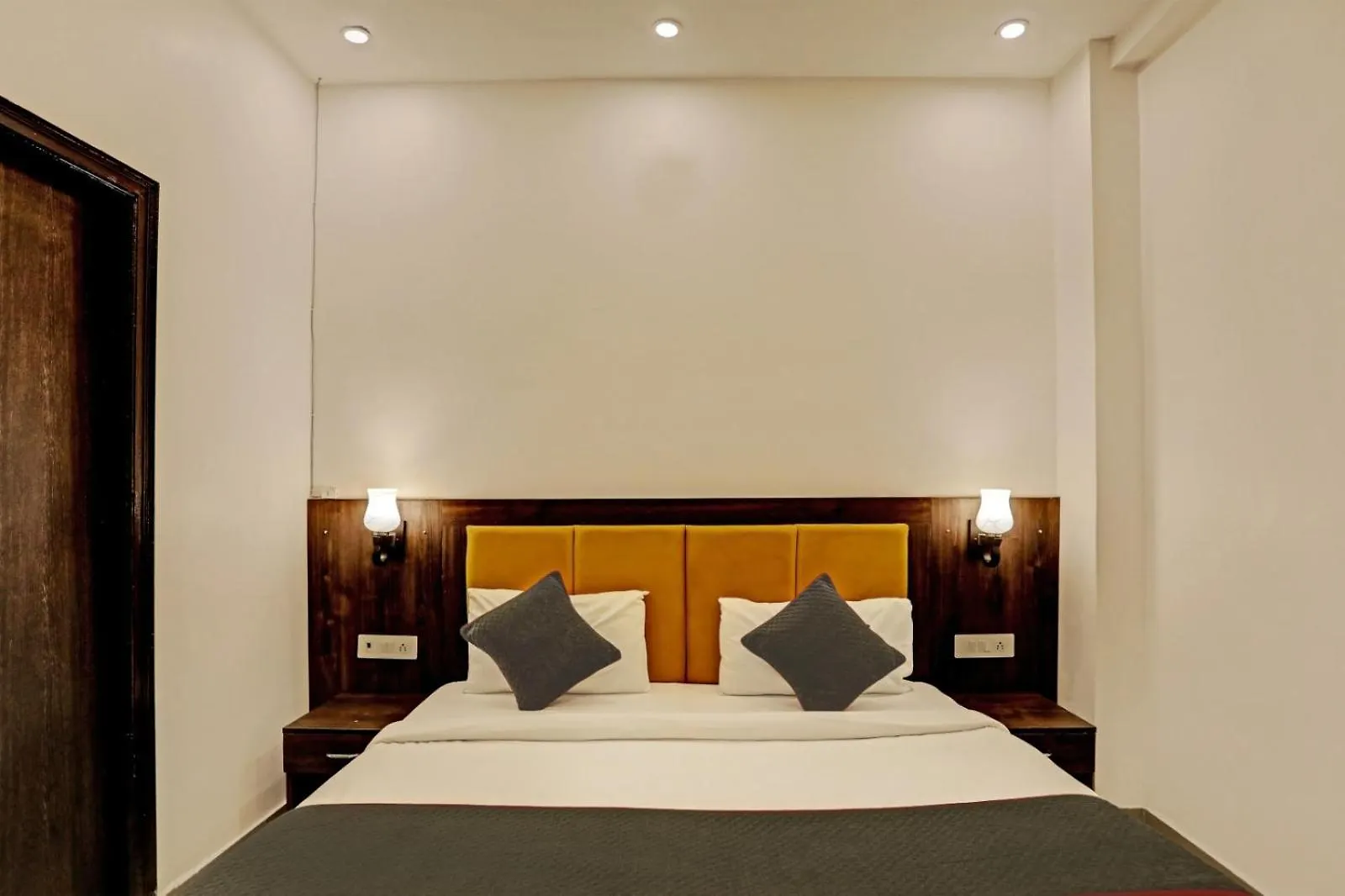 ****  Hotel Grand Aerotech Delhi Airport New Delhi India